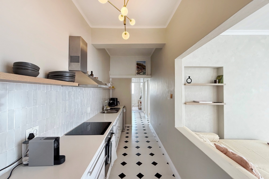 To Let 2 Bedroom Property for Rent in Sea Point Western Cape